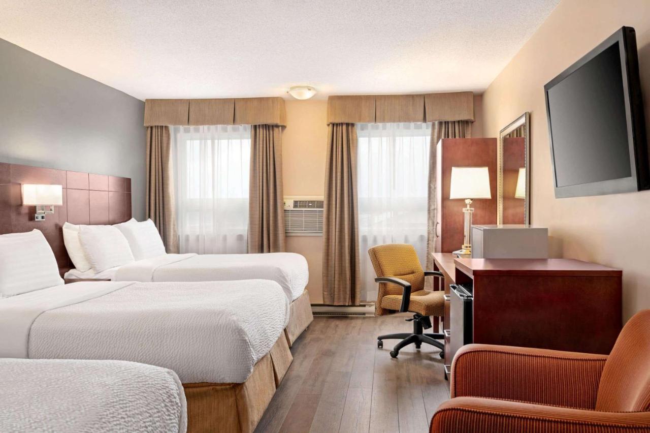 Days Inn By Wyndham Fredericton Ngoại thất bức ảnh